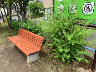 ひかりヶ丘公園ベンチ