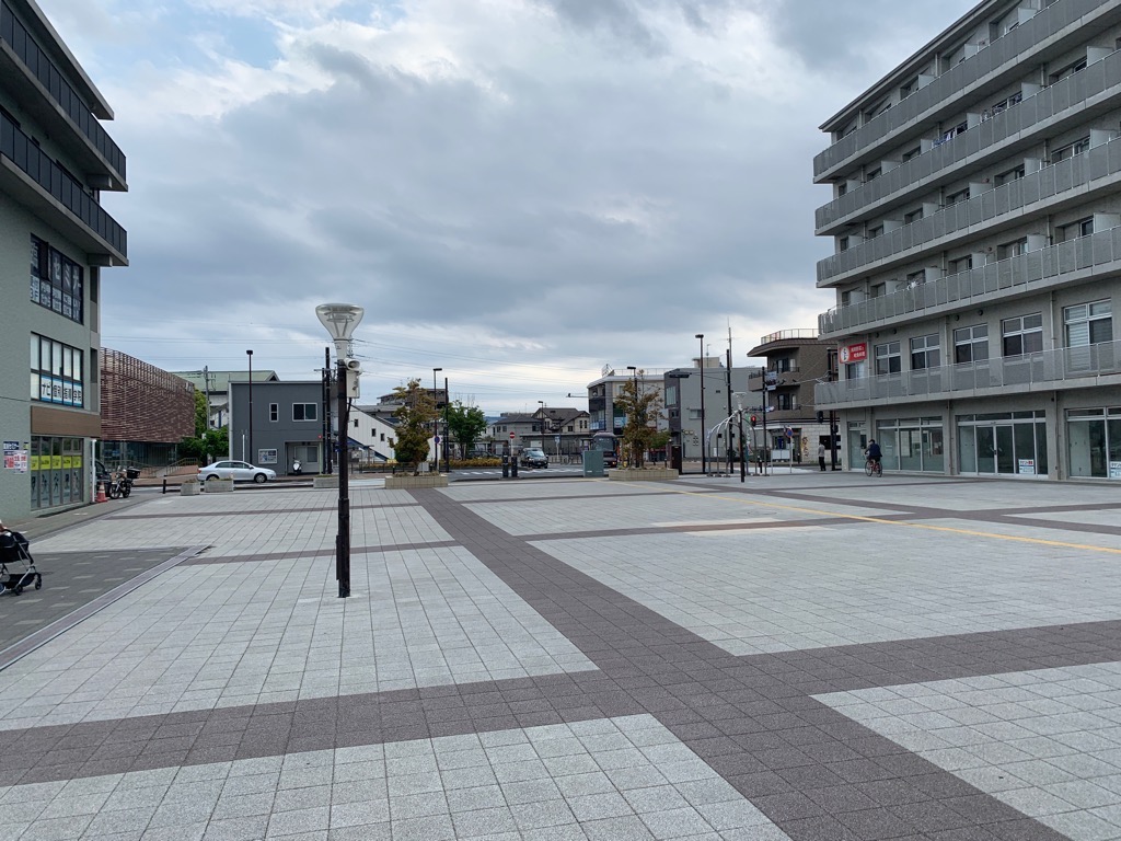 寒川駅前公園