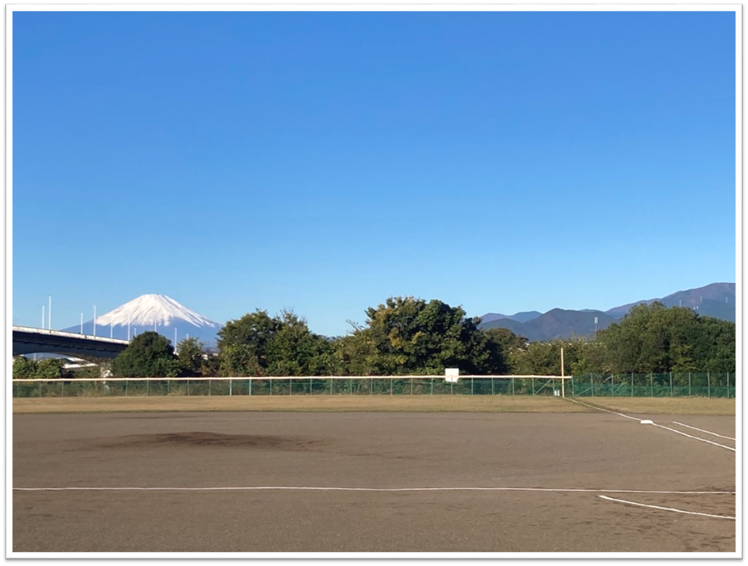 川とのふれあい公園野球場
