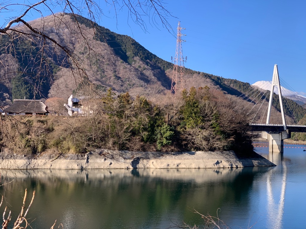 昨年の会場である丹沢湖の写真